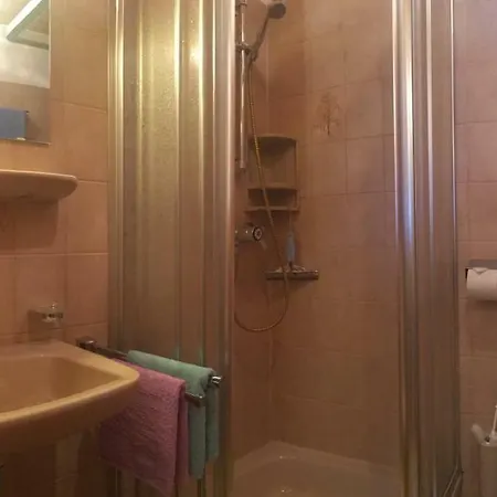 Haus Loretz Διαμέρισμα *
